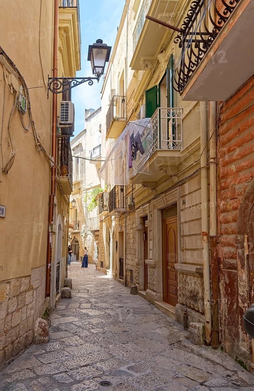 Street covered with laundry in Bari Veccia, the old town of the southern Italian city of Bari. Bari, Apulia, Italy
