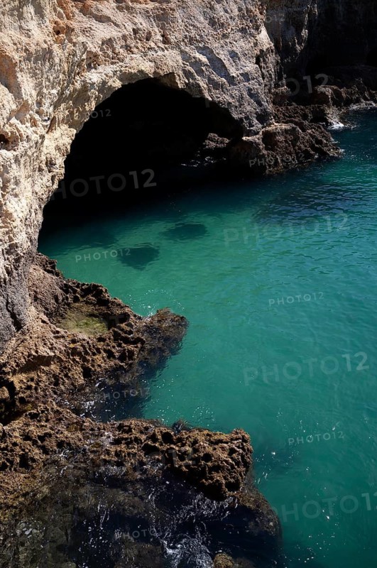 Algar Seco rock formation, coloured rocks and underground caves, caves, shell limestone, Carvoeiro, Algarve, Portugal