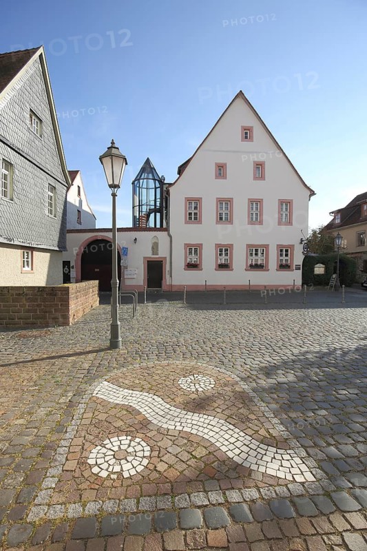 Wenckscher Hof restaurant, coat of arms as floor mosaic, paving stones, Steinheim, Hanau, Hesse, Germany