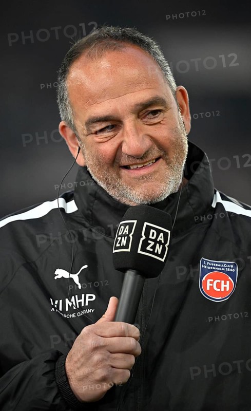 Coach Coach Frank Schmidt 1. FC Heidenheim 1846 FCH Portrait in interview Microphone Micro Logo DAZN smiles MHPArena, MHP Arena Stuttgart, Baden-Württemberg, Germany