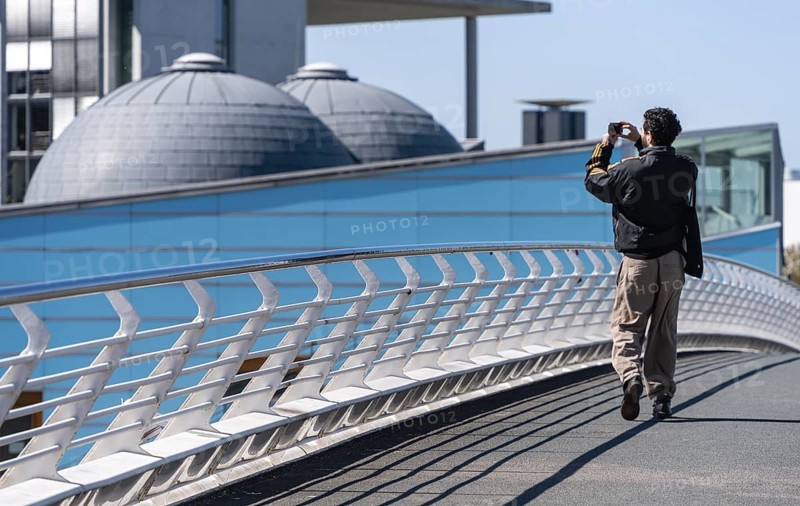 Crown Prince Bridge with a view of the roof of the kindergarten for members of the Bundestag, Regierungsviertel Berlin, Germany