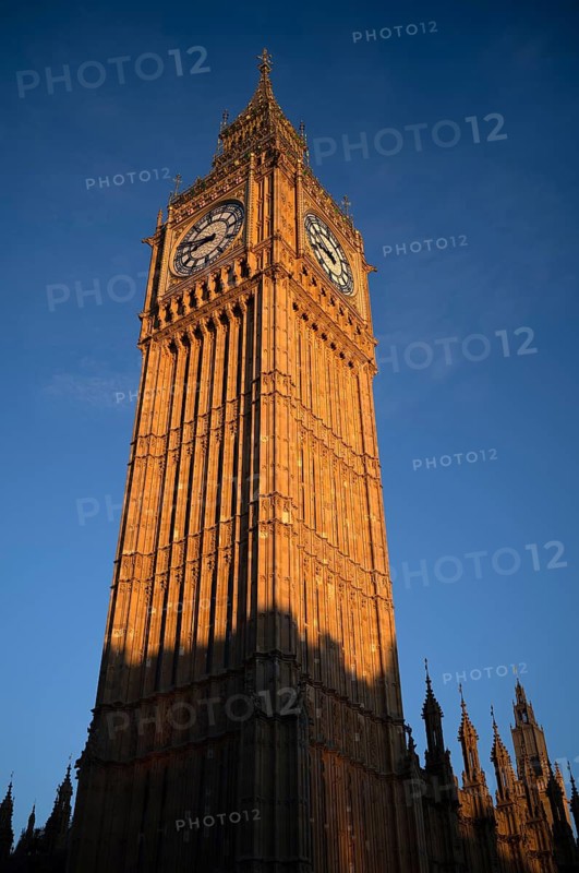Elizabeth Tower, Tower with Big Ben Bell, Palace of Westminster, Westminster Palace, Westminster, Houses of Parliament, London, evening mood, golden hour, England, Great Britain, Great Britain