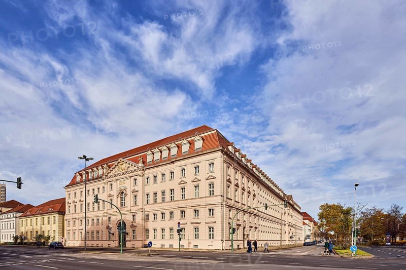 Ministry of Science, Research and Culture, military wayhouse, historic buildings, lantern, roads, traffic lights, trees, blue sky, cumulus clouds, cirrus clouds, intersection of Breite Straße with Dortustraße, Potsdam, state capital, district-free city, Brandenburg, Germany