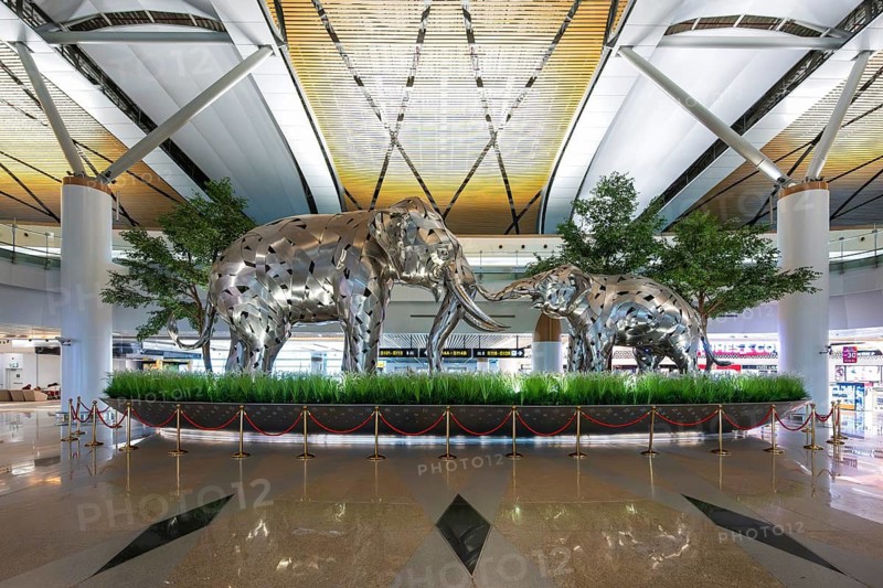 Elephants made of tin, Bangkok, Thailand