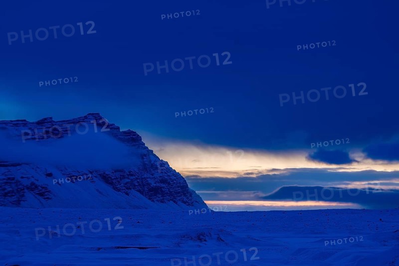 Glacier, mountain range, snow, blue hours, dawn, Vatnajökull, winter, Iceland, Scandinavia