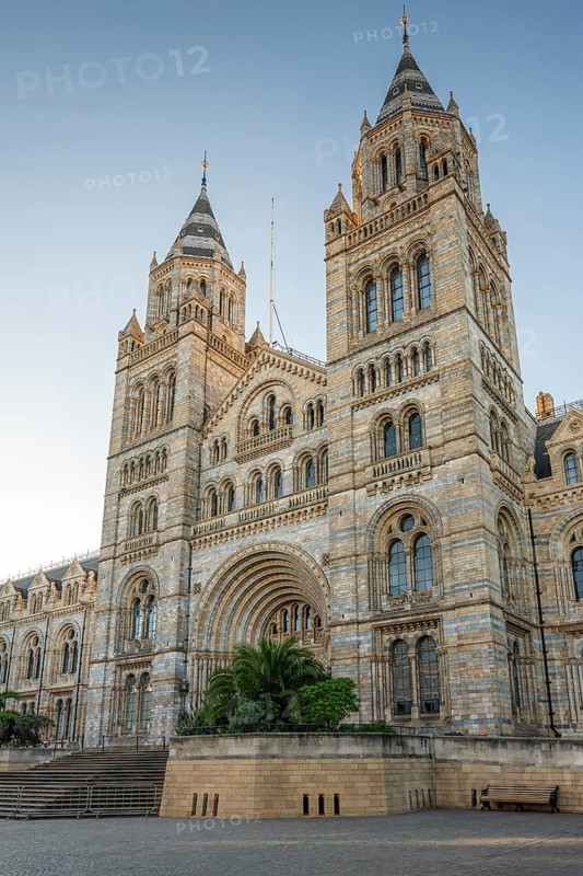 Natural History Museum or Natural History Museum, built in 1860 in Romanesque-Byzantine style, South-Kensington, London, England, Great Britain