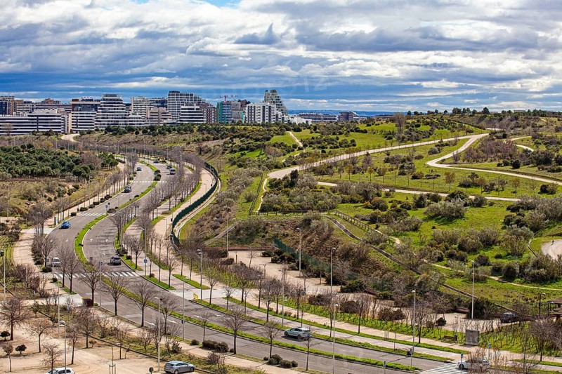 Valdebebas is an emerging and fast growing city well connected to the international airport and Ifema, the biggest fair and congress sapce in the city, home of the next formula one grand prix, north of Madrid, Spain