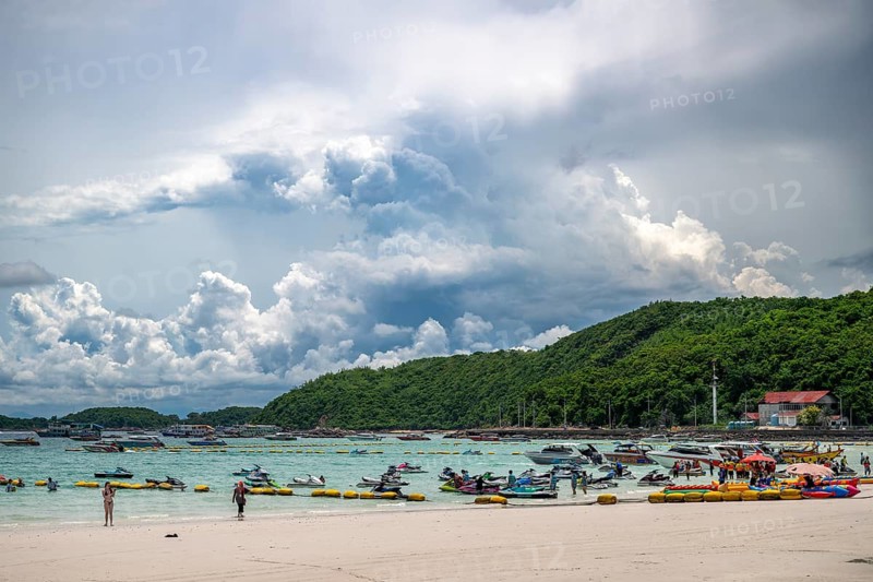 Tawaen Beach, Koh Larn, Thailand