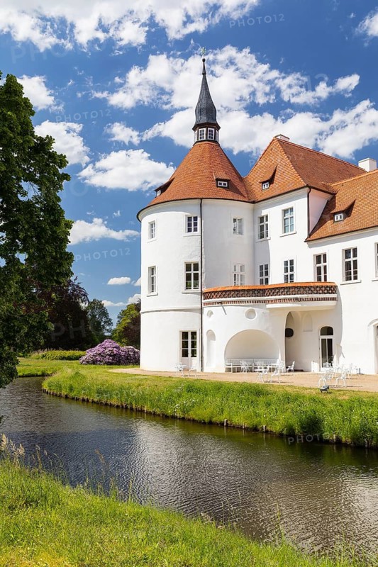 Fürstlich Drehna moated castle, Luckau, Brandenburg, Germany