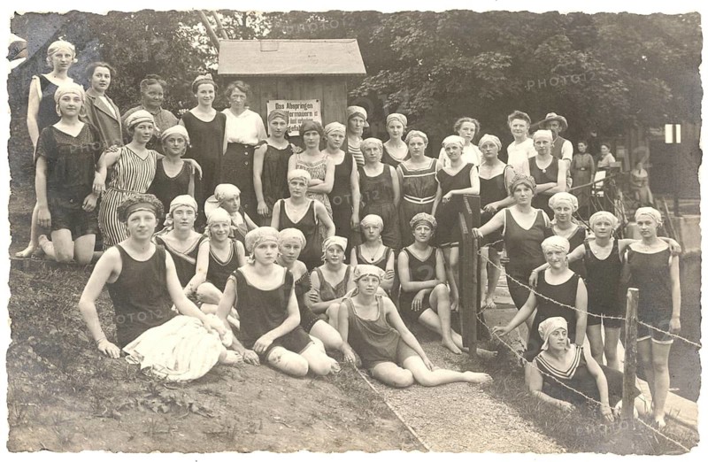 Bad Elster, Saxony, bathing, swimwear, leisure, summer, swimming, woman, woman's pool, outdoor pool, lake, group of woman in bathing suits posing on a hill next to a swimming area, around 1920