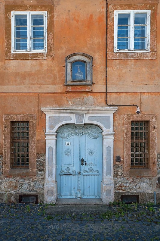 Entrance portal from 1799 of an empty town house, Ostritz, Upper Lusatia, Saxony, Germany