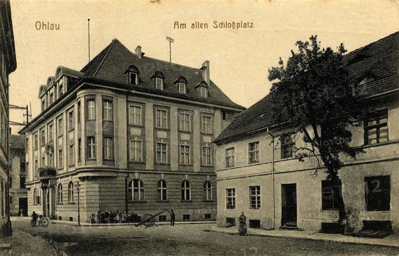 Picture shows the historic Palace Square in the Polish town of Olawa, which was formerly called Ohlau and belonged to Silesia, Poland, authentic reproduction of an old postcard, around 1910, historical, exact date unknown