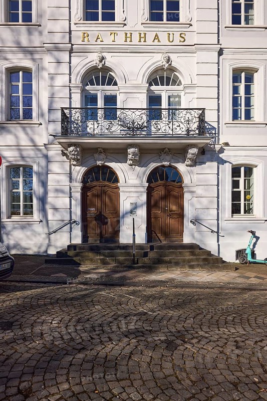 Historic town hall, entrance area, staircase, balcony, architect Friedrich Joachim Stengel, Baroque architectural style, Schlossplatz, Saarbrücken, state capital, regional association Saarbrücken, Saarland, Germany