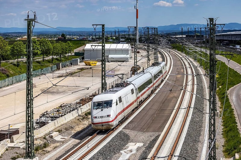 First test run on the new railway line between Stuttgart Airport and Wendlingen. This further section of the Stuttgart 21 project will go online at the end of 2026. The special Deutsche Bahn ICE-S train is used for measurements, among other things. Stuttgart, Baden-Württemberg, Germany