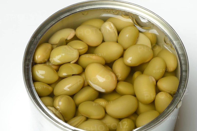 Edamame, unripe soya beans in tins, tinned