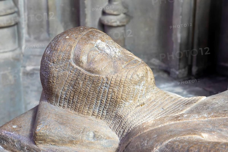 Stone tomb effigy of Sir Robert de Berkeley died 1220, St Mary Redcliffe Church, Bristol, England, UK