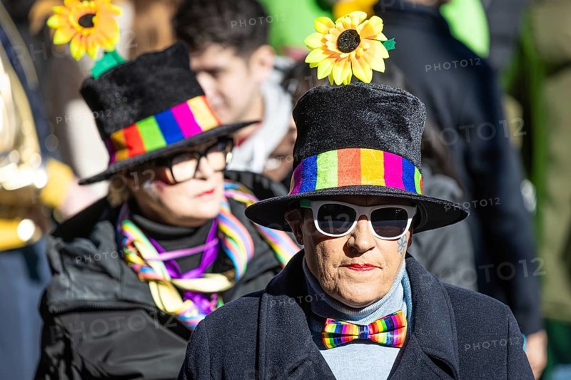 The Frankfurt carnival parade crosses the Römerberg in Frankfurt am Main, Römerberg, Frankfurt am Main, Hesse, Germany on 2 March 2025