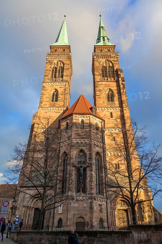 St Sebald's Church in the evening sun, Nuremberg, Middle Franconia, Bavaria, Germany