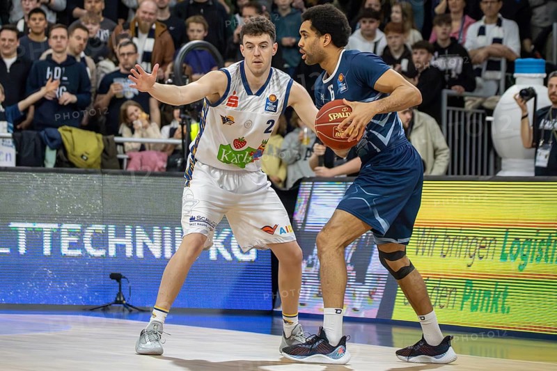 16.03.2024, easy Credit BBL, German Basketball League, Matchday 24) : Game scene MLP Academics Heidelberg against Rostock Seawolves (final score 88:86) . Players in the picture: Elias Lasisi (6, Academics Heidelberg) and Tyler Nelson (2, Rostock Seawolves)