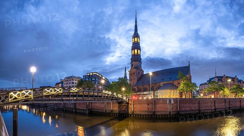 St. Katharinen's main church with Maiden Bridge at the Blue Hour at Zollkonal, Hamburg, Germany