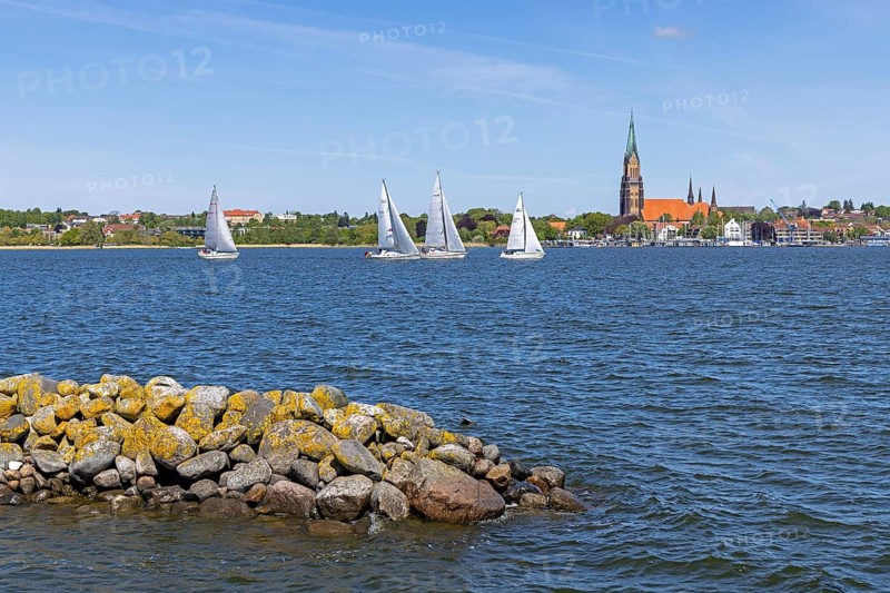Church, St. Peter's Cathedral, sailboats, Schleswig, Schlei, Schleswig-Holstein, Germany