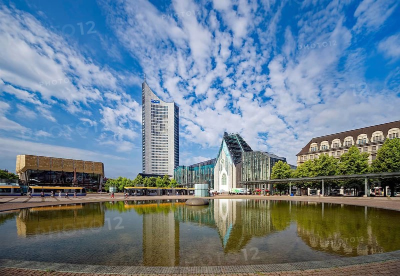 Morning atmosphere, Leipzig Augustusplatz with Gewandhaus, Mendebrunnen, city skyscraper and university, reflection, water reflection, Leipzig, Saxony, Germany