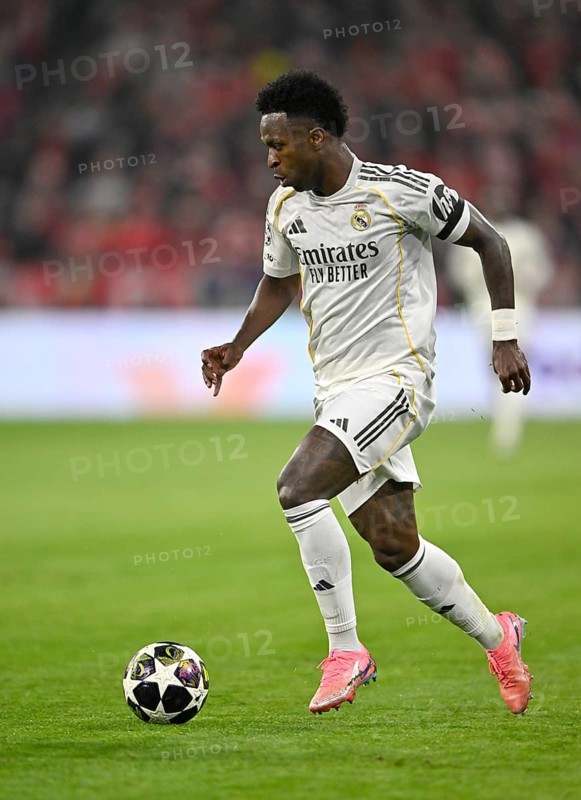 Vinicius Junior Real Madrid (07) Action on the ball Football UEFA Champions League CL Allianz Arena, Munich, Bavaria, Germany