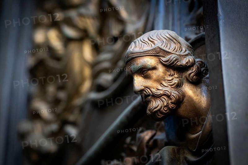 Head of a bearded man, Baptistery of San Giovanni, baptistery, UNESCO World Heritage Site, old town, Florence, Tuscany, Italy