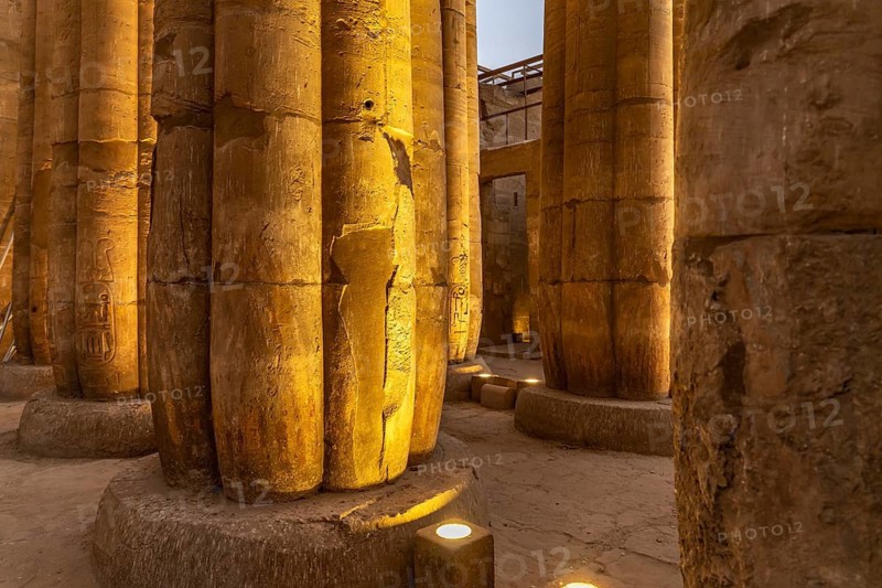 Pillar hall in Luxor Temple in Luxor at dusk, Egypt