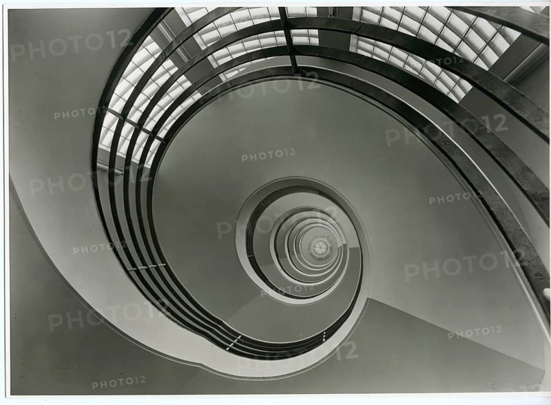 Spiral staircase, staircase, winding, spiral, snail shell, modern, post-war modern, elegant, 1950s