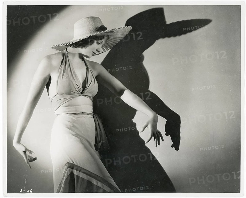 The Midshipmaid, Jessie Matthews, film, British, comedy, 1932, woman poses artistically in light, forms an expressive scene with her shadow
