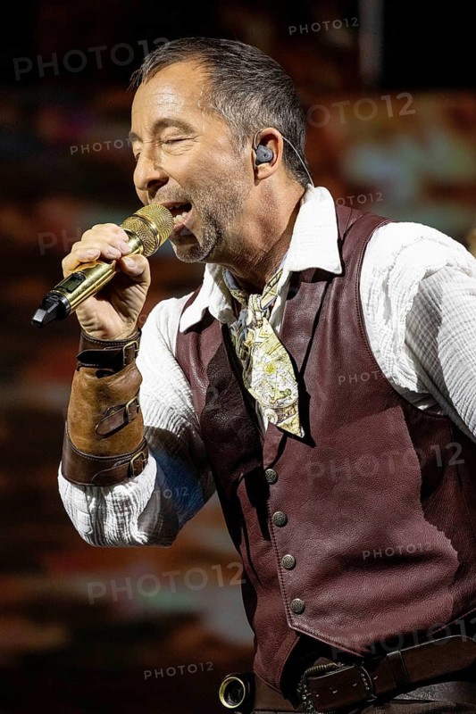 DJ Bobo live on The Great Adventure Tour in Berlin's Uber Arena on 13.06.2026