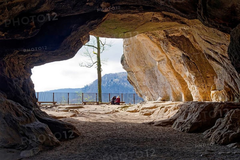 Natural arch Kuhstall am Neuen Wildenstein, natural wonder, national park, hiking destination, rock formation, Elbe Sandstone Mountains, Saxon Switzerland, Bad Schandau, Saxony, Germany