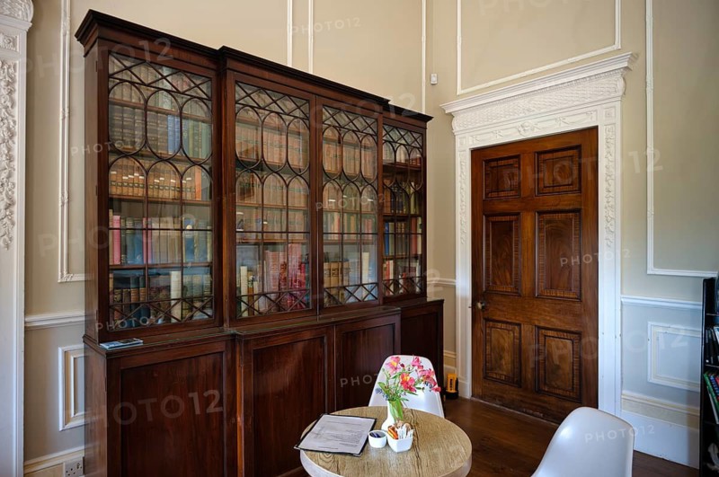 Interior view, East Library, Library, Dining Room, Dining Room, Trelissick House and Gardens, House and Gardens, Feock, Cornwall, England, Great Britain, Great Britain