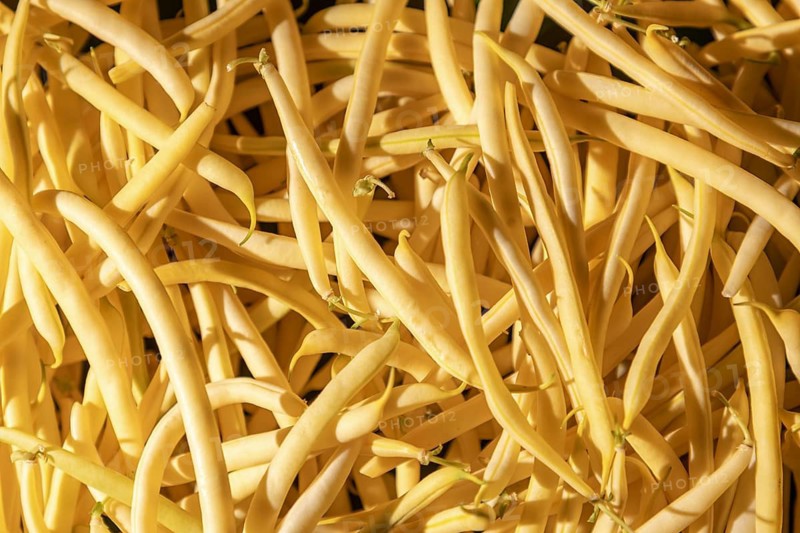 Close-up of yellow beans, looking at the format
