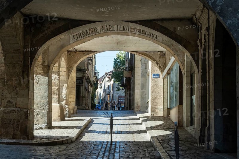 Villefranche de Rouergue. City of Art and History. The arcades of the bastide. Aveyron. Occitanie. France