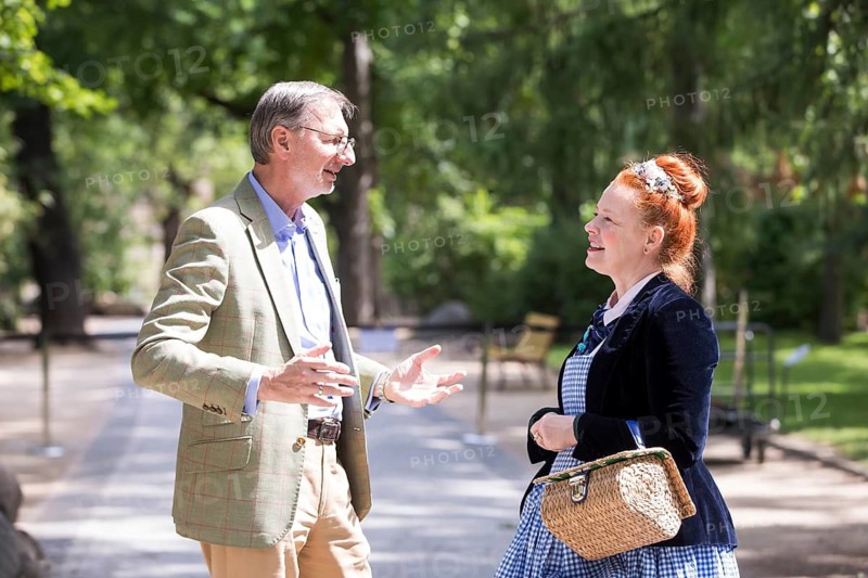 Andreas Knieriem (Director of the Zoo, Berlin Zoo, Wildlife Park and Aquarium) and Enie van de Meiklokjes (TV presenter) in conversation during the public presentation of the baby hippo, born on 9 May and currently weighing around 20kg, at Berlin Zoo, Berlin, 10 June 2026