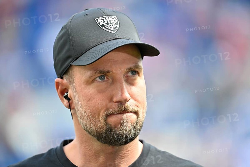 Coach coach Sebastian Hoeness VfB Stuttgart portrait thoughtful soccer Bundesliga, PreZero Arena, Sinsheim, Baden-Württemberg, Germany