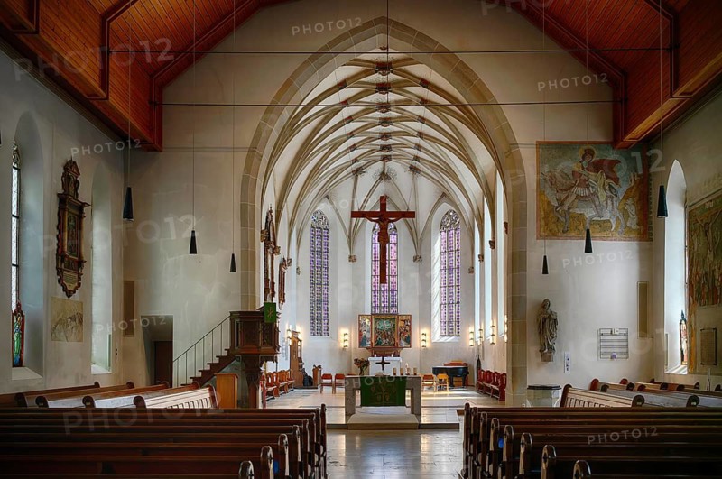 Interior view, nave, choir room, Jesus Christ on the cross, Neubronn altar, winged altar, Ulm School, mesh vault, Lutheran City Church of St. Peter and Paul, Blaubeuren, Swabian Jura, Baden-Württemberg, Germany