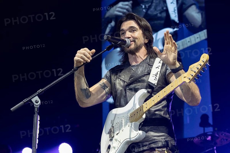 JUANES, singer, guitarist, Colombia, Latin rock/pop, World Tour 2026, exclusive Germany concert, 16.07.2026, Uber Eats Music Hall, Berlin, Germany < english> JUANES, singer, guitarist, Colombia, Latin rock/pop, World Tour 2026, exclusive Germany concert, live, July 16, 2026, Uber Eats Music Hall, Berlin, Germany