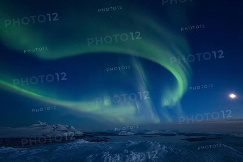 Northern Lights (Aurora borealis) over Lake Akkajaure and the Akkamassif, Stora Sjöfallet National Park, Laponia World Heritage Site, Norrbotten, Lapland, Sweden, April 2021