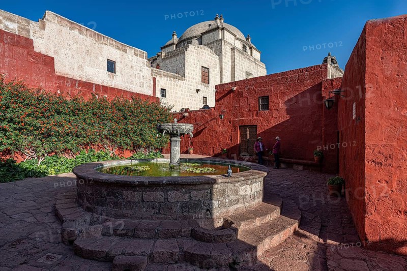 Christian chapel, church and fountain in the Santa Catalina monastery of the Sisters of the Order of St. Catherine of Siena, partial view, UNESCO World Heritage Site, Arequipa, southern Peru, Peru, South America