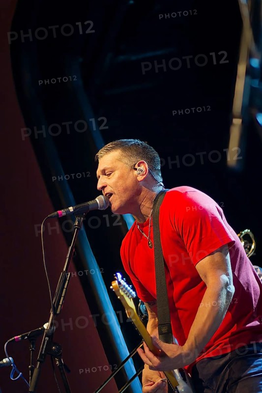 Chris DeMakes, singer of Less Than Jake live on Europe Tour 2026 at Berlin's Columbia Theater on 30.07.2026
