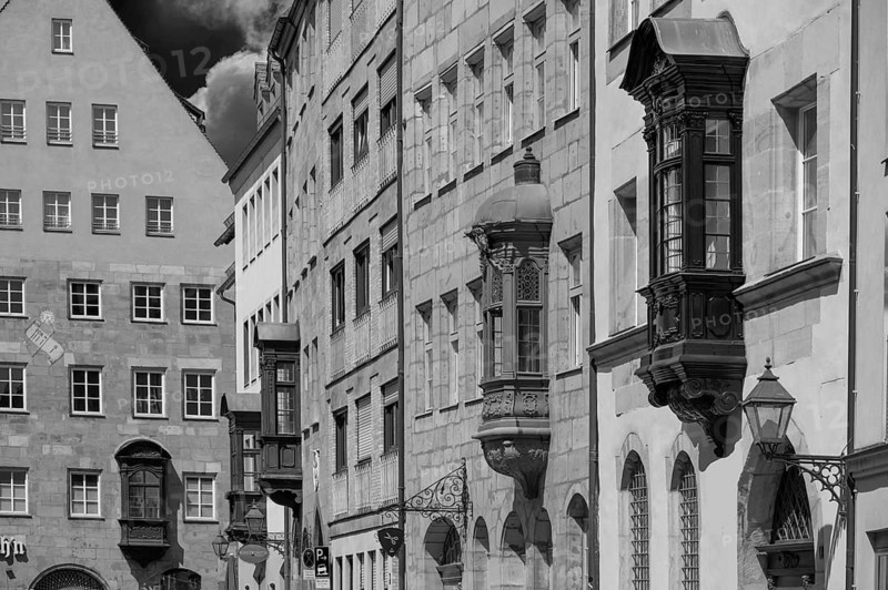 Historical choirs at residential buildings in the old town, black and white, Füll, Nuremberg, Middle Franconia, Bavaria, Germany