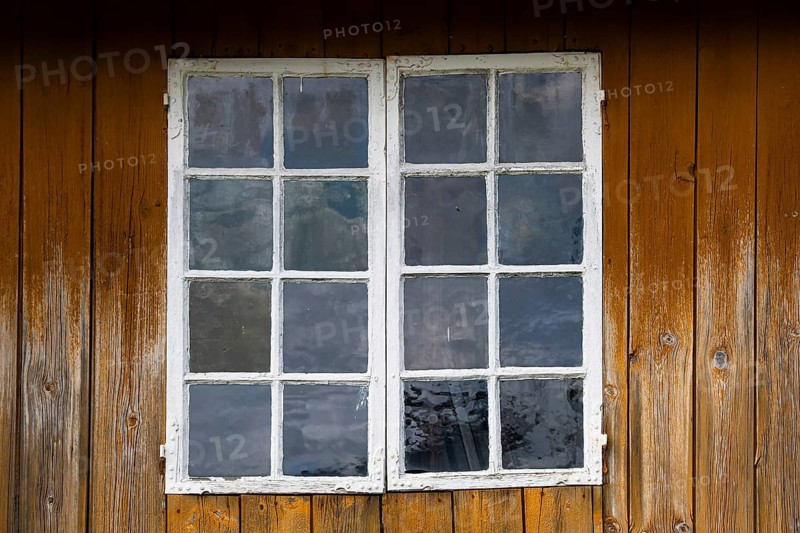 Window, old wooden house, Borgå, Porvoo, Finland