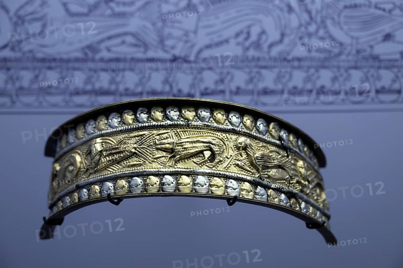 Ancient Roman headdress made of gold, headband, ceremonial tiara with animal representations, Varus Battle Roman Museum Kalkriese, Bramsche, Lower Saxony, Germany