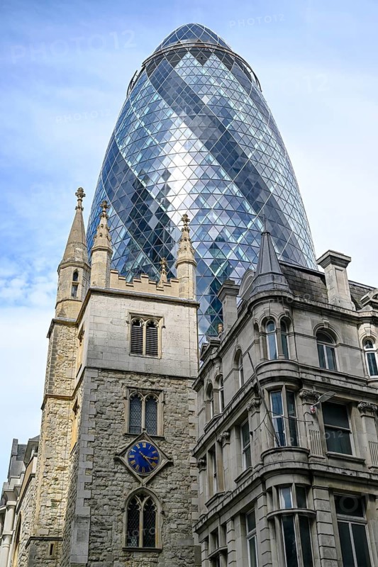 Medieval church of St Andrew Undershaft in front of The Gherkin, nicknamed one of London's most famous skyscrapers, Broadgate district, banking district, City of London, London, England, Great Britain, Great Britain