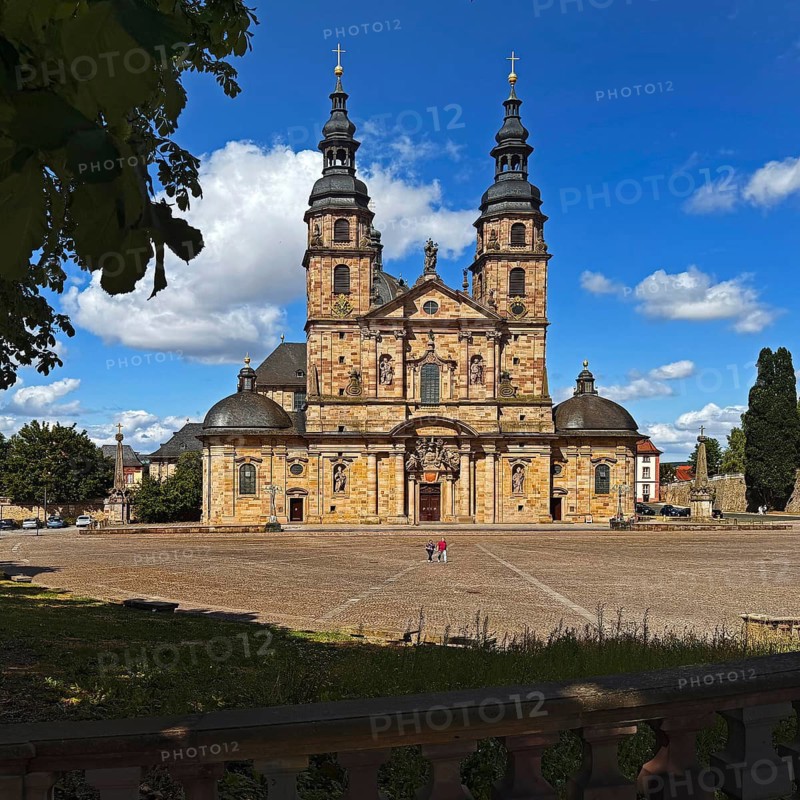 Cathedral Square with St. Salvator Cathedral in Fulda, officially High Cathedral of Fulda or Fulda Cathedral, Baroque Quarter, Fulda, East Hesse, Hesse, Germany