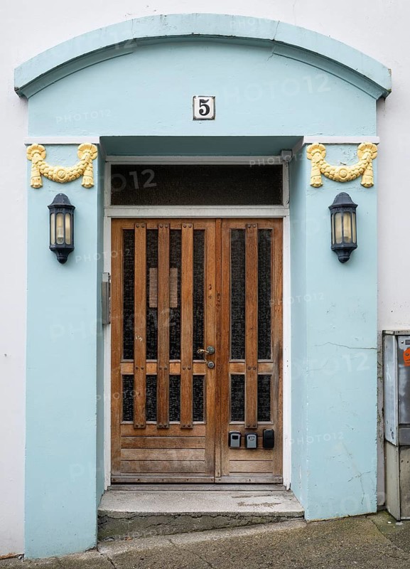 Art Nouveau house entrance, city center, Ålesund or Alesund, Ålesundet, Møre og Romsdal Fylke, Norway