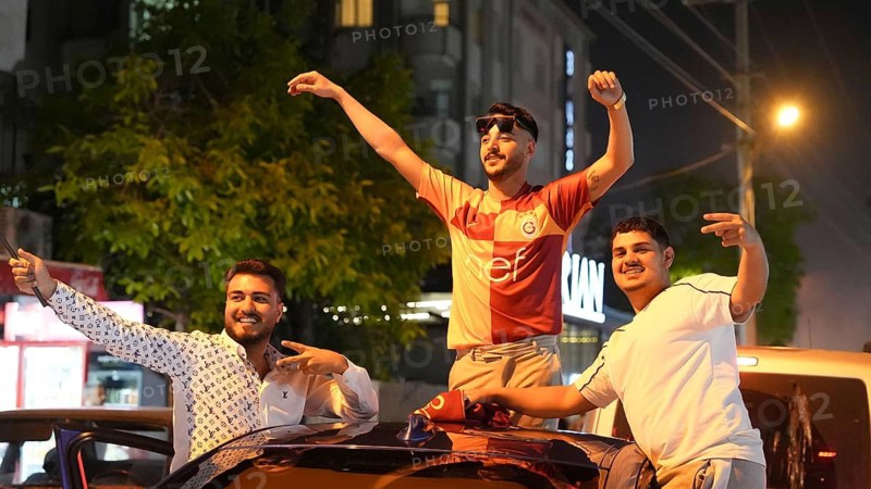 Thousands of Galatasaray fans gather in the streets to celebrate the club winning the Turkish Super Lig title for the fourth consecutive time. Supporters waved flags, set off flares, and held car convoys to mark the championship victory amidst a heavy fan presence in Gaziantep, Turkey on May 09, 2026, Gaziantep, Turkey